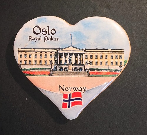 The-Royal-Palace-Oslo-Norway-Magnet-Blog