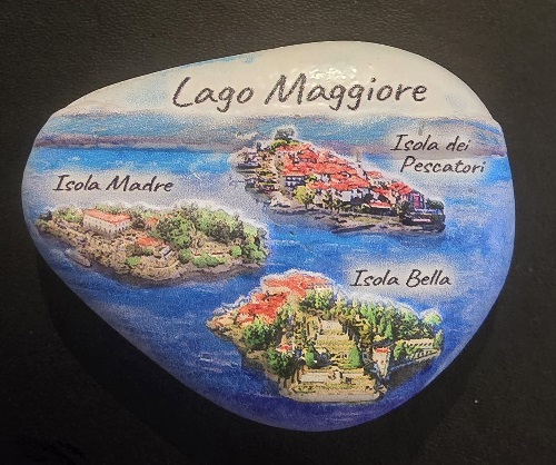 Lago-Maggiore-isola-bella-Madre-dei-Paescatori-Italy-Magnet-Blog